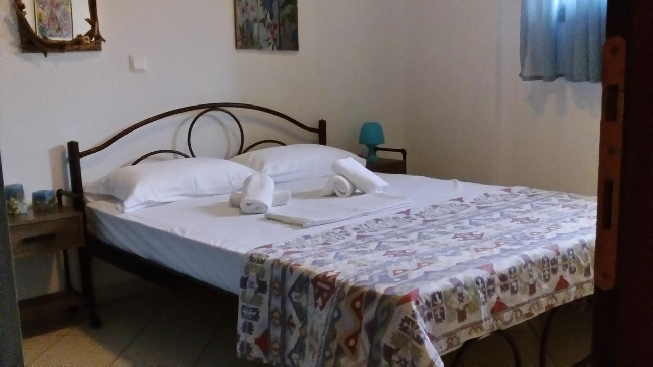 Natalia'S Apartments Нікіті Екстер'єр фото