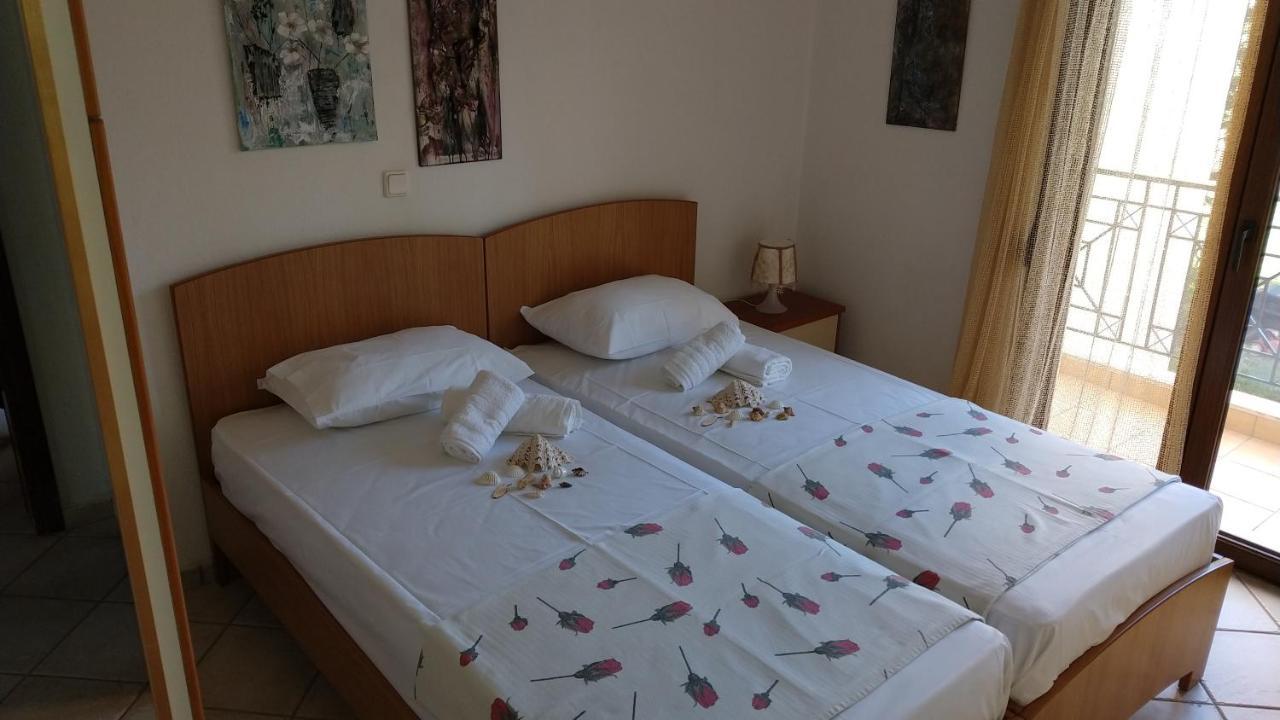 Natalia'S Apartments Нікіті Екстер'єр фото