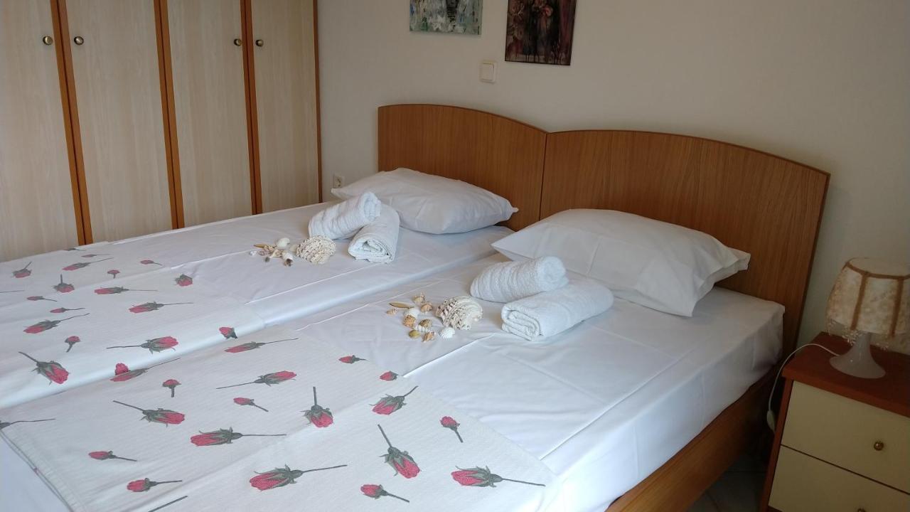 Natalia'S Apartments Нікіті Екстер'єр фото